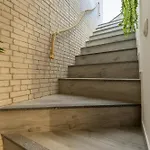 No Stress House *